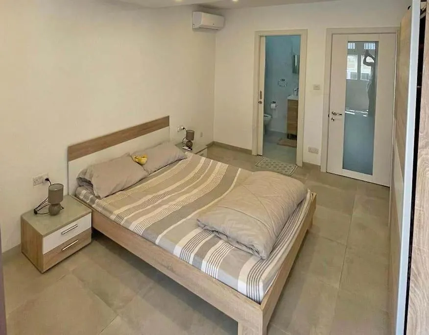 Spacious And Beautiful Flat In Gzira
